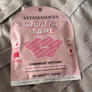 VITAMASQUES Pink Overnight Mouth Tape